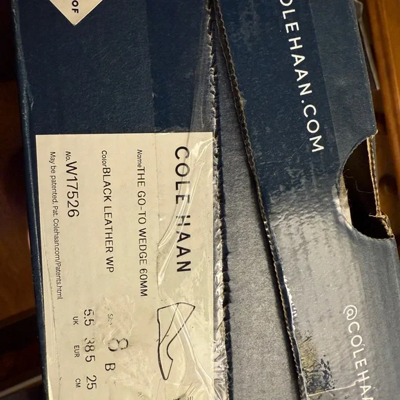 NIB Cole Haan Waterproof Black The Go-To Wedge Pumps size 8 - Picture 6 of 8